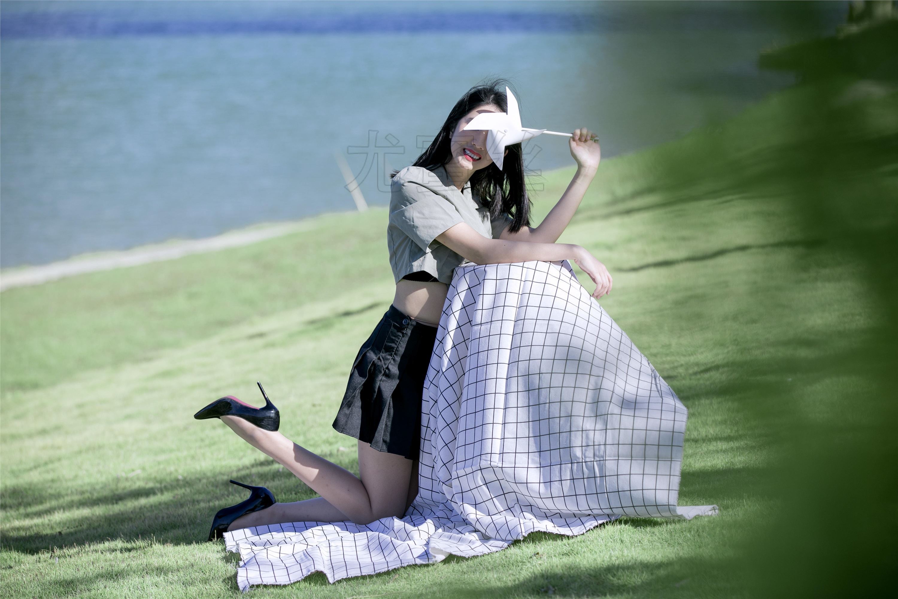 尤蜜丝 穿搭写真 NO.003